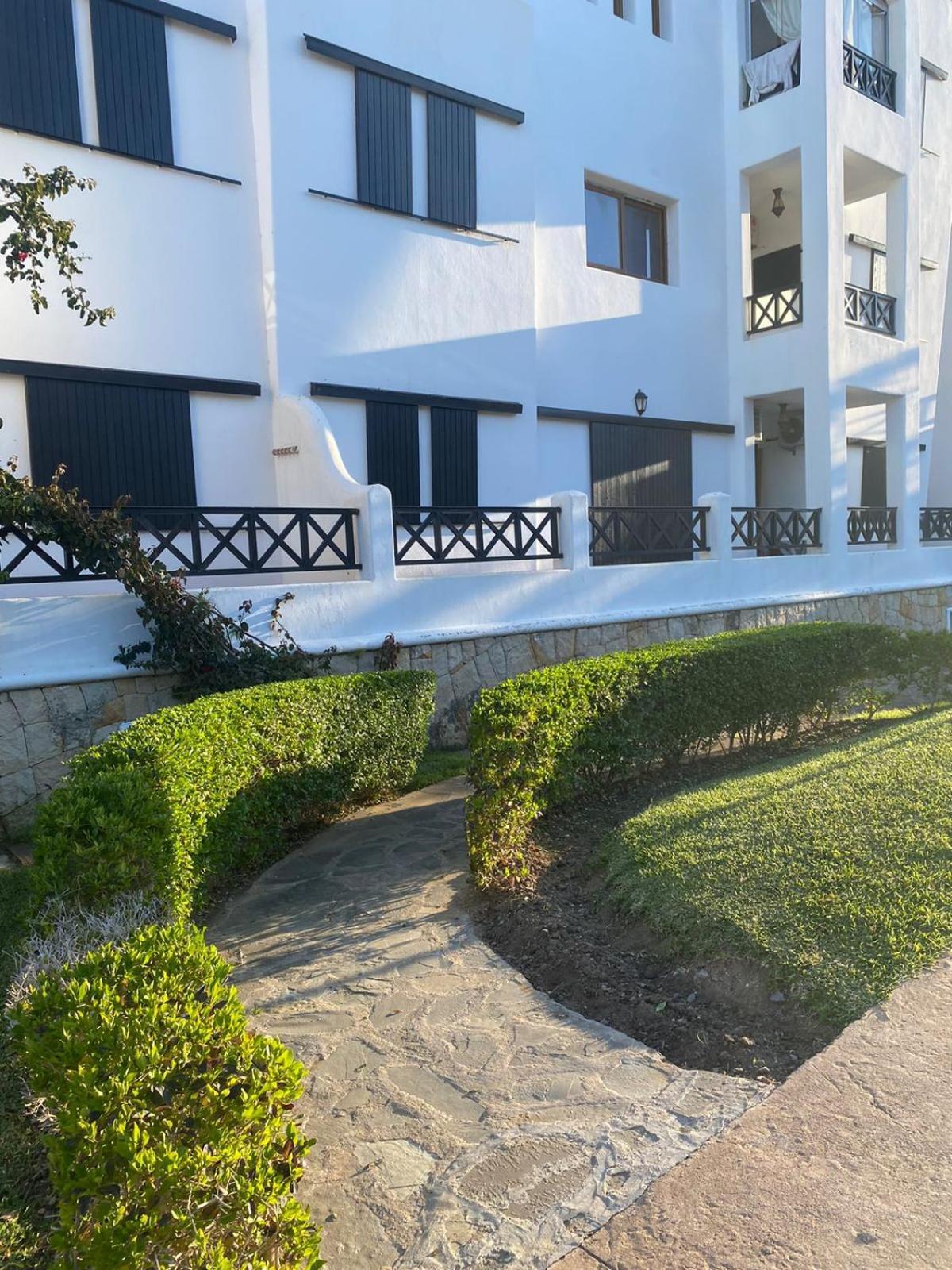 Appartement En Residence Lilacs Garden Avec Clim Et Wifi Cabo Negro Bagian luar foto